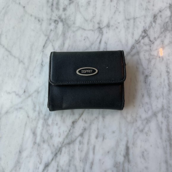 Esprit Black Expandable Wallet - Picture 1 of 9